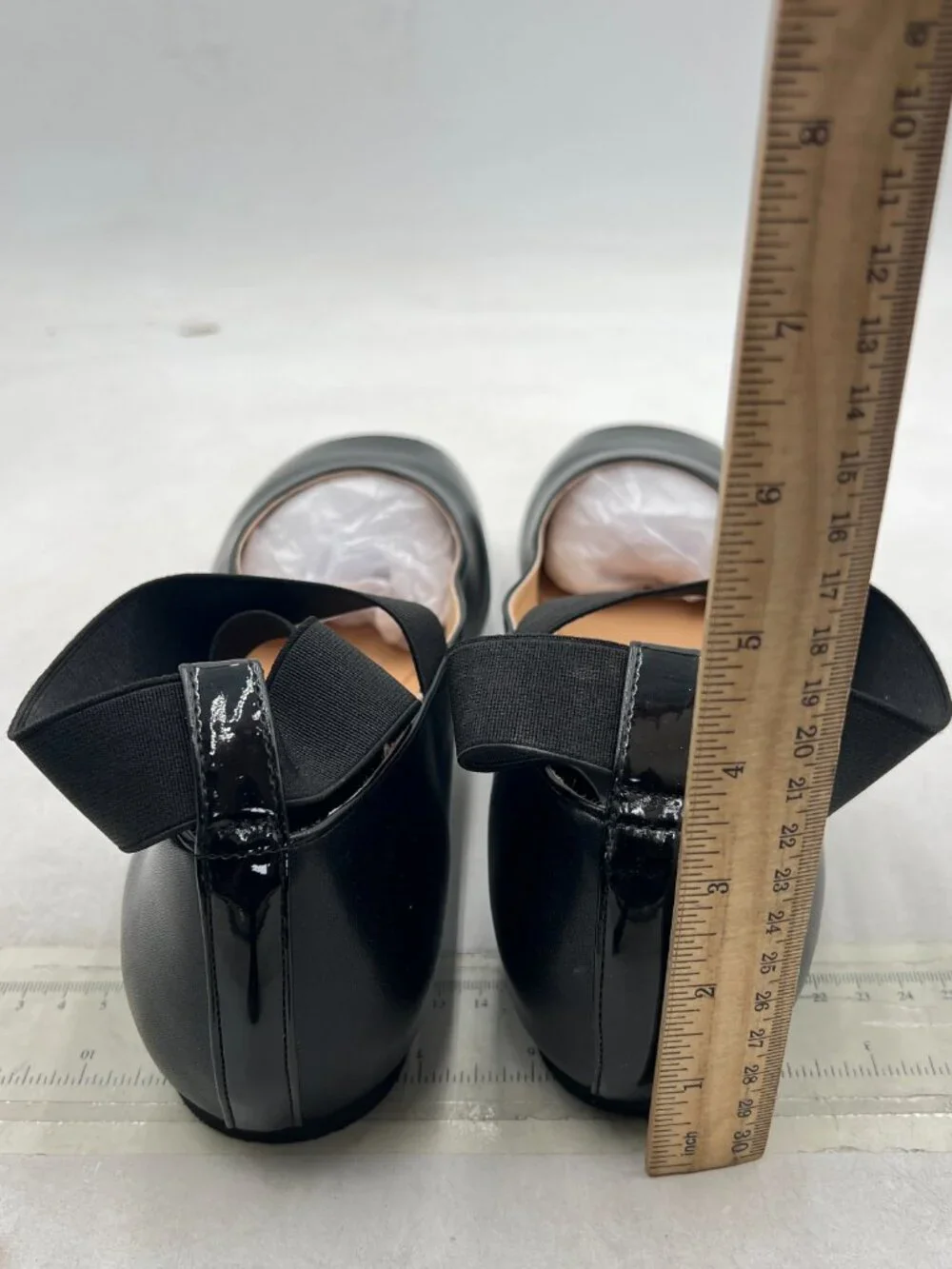 miss left Black Stretchy Crisscross Strap Ballerina Flats Closed Toe Shoe